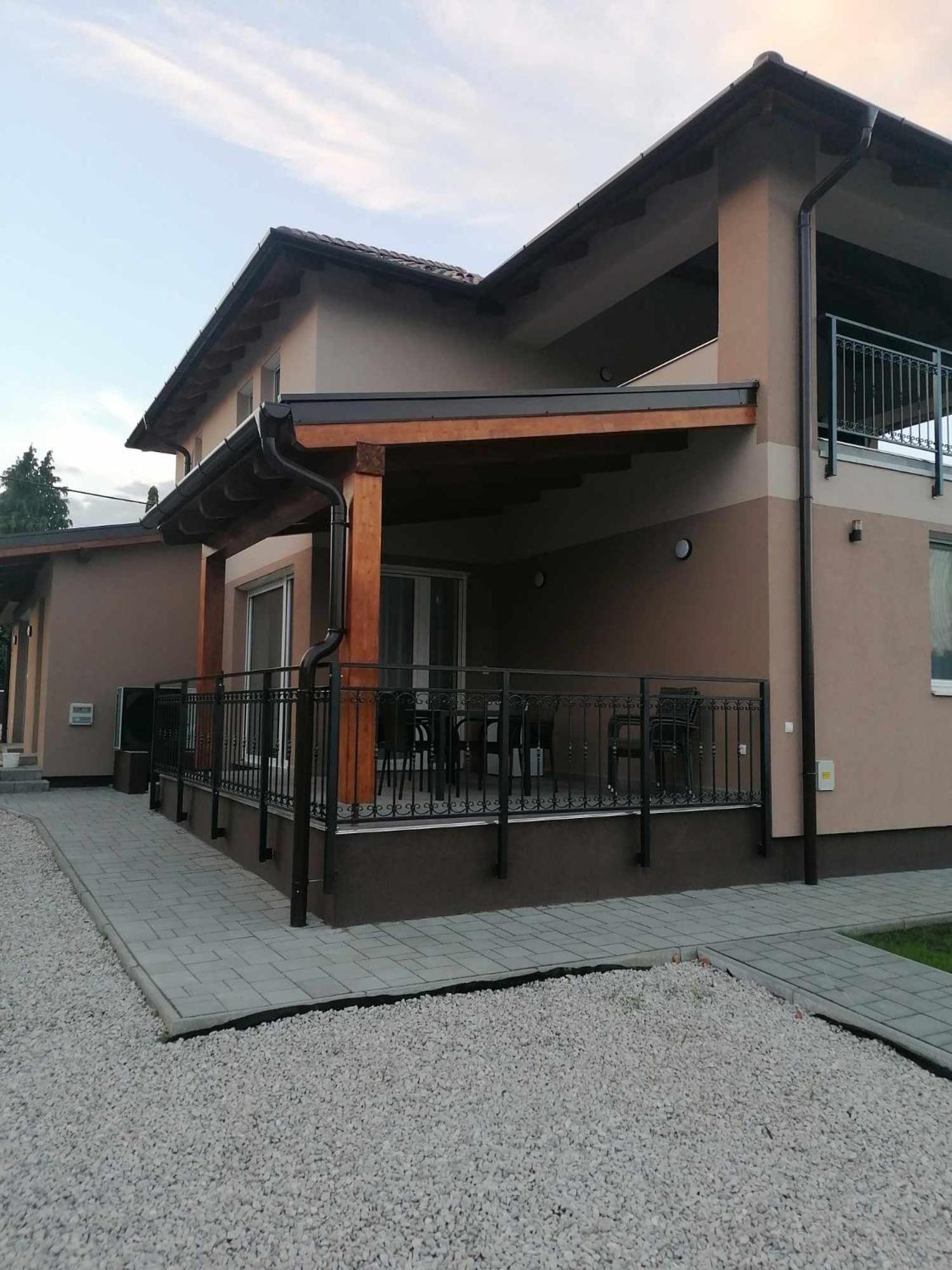 Villa Leona Gyenesdiás Zewnętrze zdjęcie